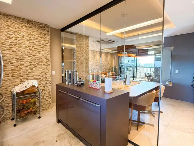 Imagem 6: Apartamento de Alto Padrão na Ponta Verde com Projeto Assinado e Varanda Gourmet