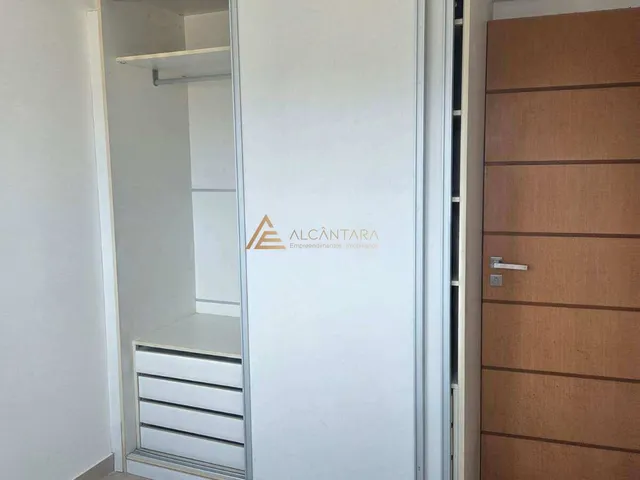 Imagem 5: 2 Apartamentos Unificados | 3 Quartos | 2 Vagas no Subsolo | Planejados