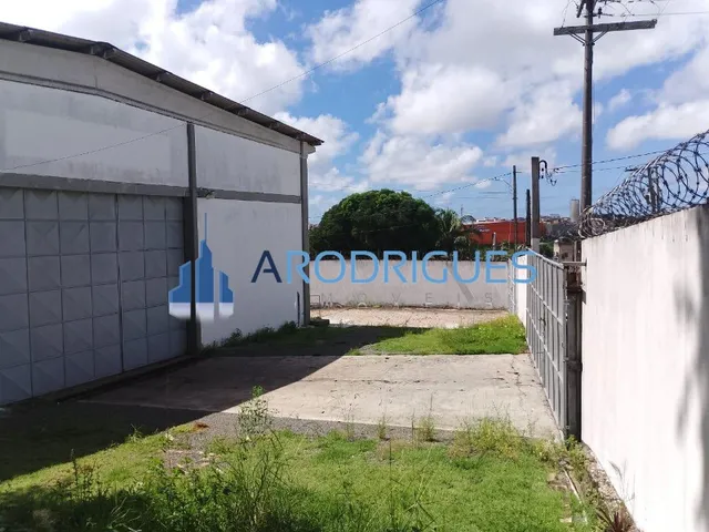 Imagem: Galpão Comercial com 5 Salas e 10 Vagas