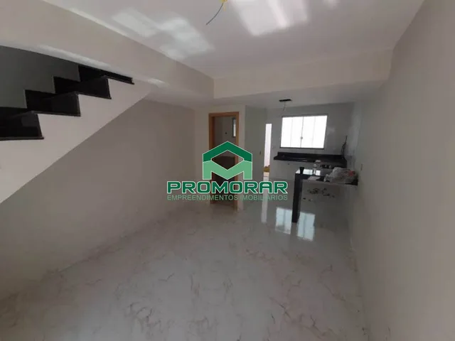 Imagem 4: Casa geminada à venda com 2 quartos sendo 1 suíte no bairro Santa Amélia, Belo