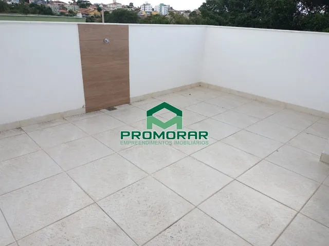 Imagem 15: Cobertura com 2 quartos e 2 banheiros à venda muito bem localizada no bairro Santa