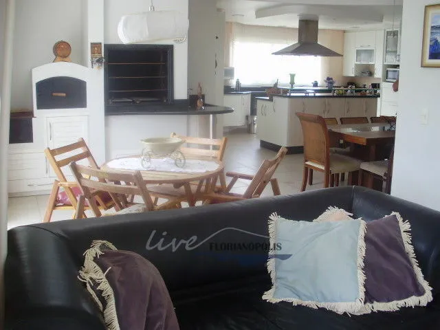 Imagem 4: Casa Alto Padrão em Jurerê Internacional