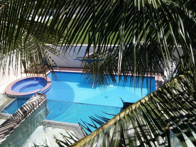 Imagem: Casa Padrão para Aluguel em Jurerê Internacional