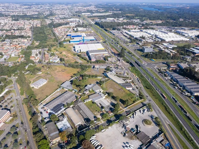 Imagem: Área à venda no bairro Campo Comprido