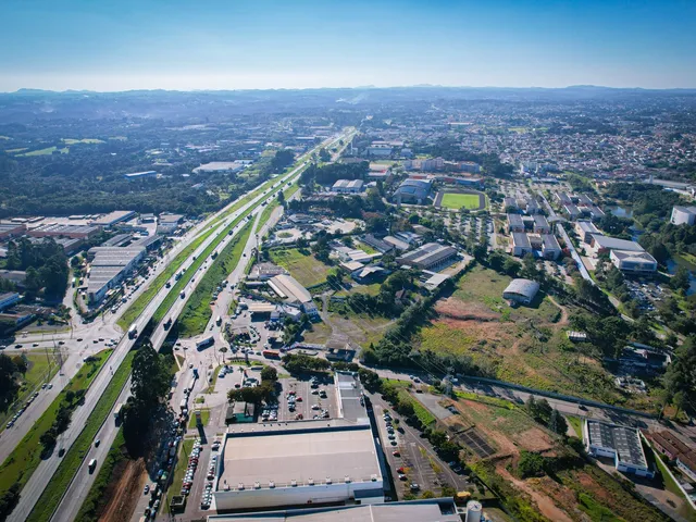 Imagem 13: Área à venda no bairro Campo Comprido - Curitiba/PR
