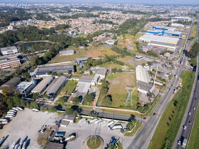 Imagem 16: Área à venda no bairro Campo Comprido - Curitiba/PR
