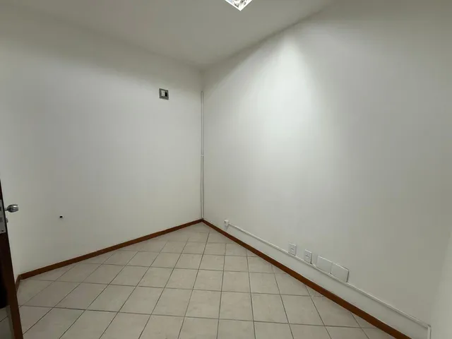 Imagem 6: CASA COMERCIAL em VITÓRIA - ES, GOIABEIRAS