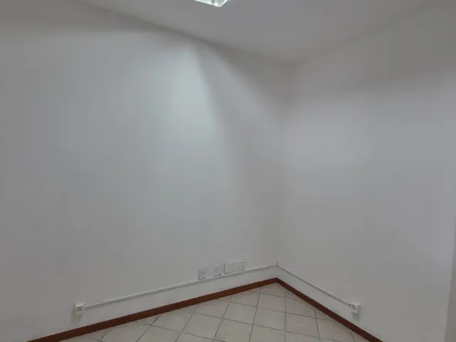 Imagem 16: CASA COMERCIAL em VITÓRIA - ES, GOIABEIRAS