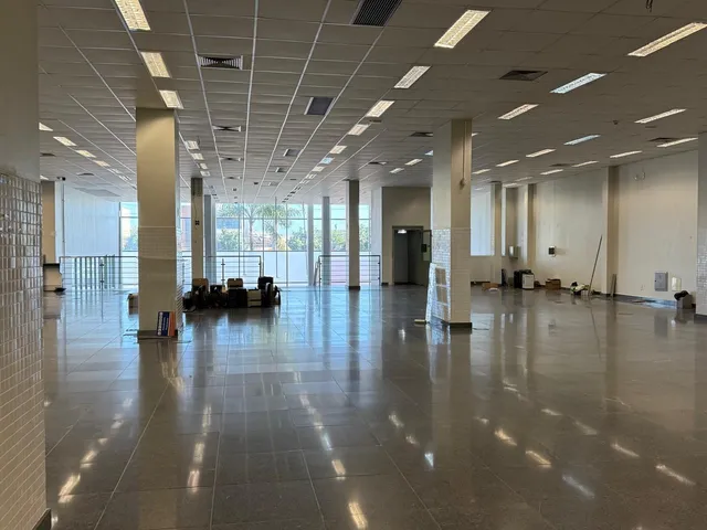 Imagem 3: PONTO COMERCIAL em SERRA - ES, CIVIT II