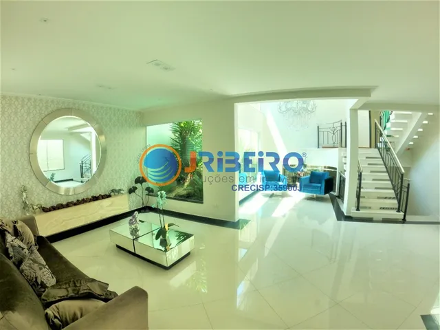 Imagem 2: MARAVILHOSA CASA COM 4 SUÍTES, PISCINA, OFURÔ 6 VAGAS 520M2 NO JARDIM FLORESTA
