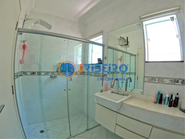 Imagem 3: MARAVILHOSA CASA COM 4 SUÍTES, PISCINA, OFURÔ 6 VAGAS 520M2 NO JARDIM FLORESTA