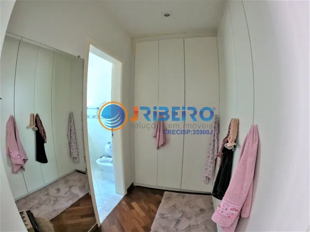 Imagem 4: MARAVILHOSA CASA COM 4 SUÍTES, PISCINA, OFURÔ 6 VAGAS 520M2 NO JARDIM FLORESTA