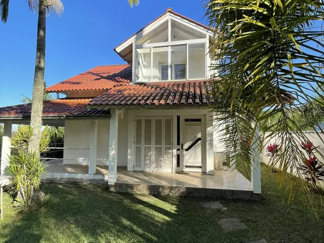 Imagem: Casa á venda com 250 m² de área construída