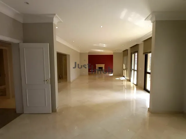 Imagem: O apartamento possui 4 Dormitórios, 4 Suítes, 6
