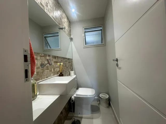 Imagem 4: Apartamento para venda em Vila Sofia com 4 quartos, sendo 1 suíte, 110m²
