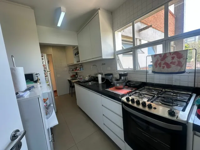 Imagem 10: Apartamento para venda em Vila Sofia com 4 quartos, sendo 1 suíte, 110m²