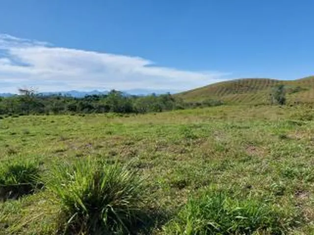 Imagem 8: Sítio para Venda em Cachoeiras de Macacu, Anil, 3 dormitórios, 2 suítes, 2 banheiros