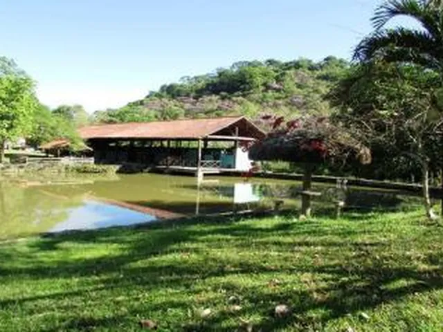 Imagem 10: Sítio para Venda em Cachoeiras de Macacu, Maraporã, 3 dormitórios, 2 suítes, 1
