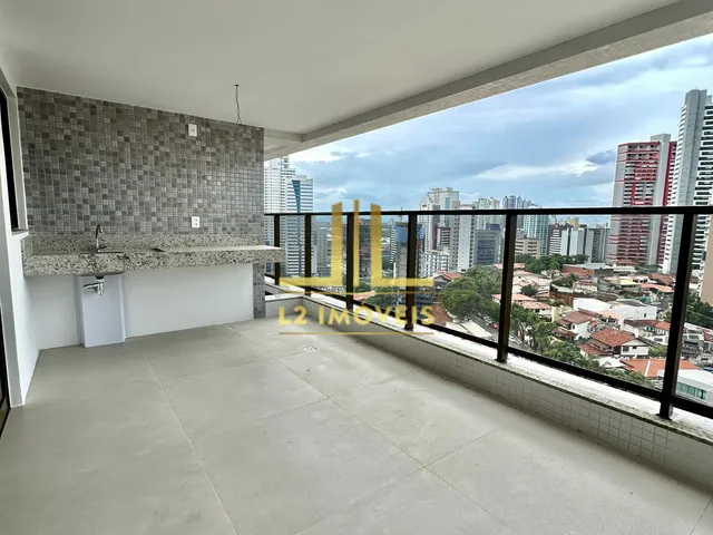 Imagem: O apartamento possui 3 Dormitórios, 3 Suítes, 5