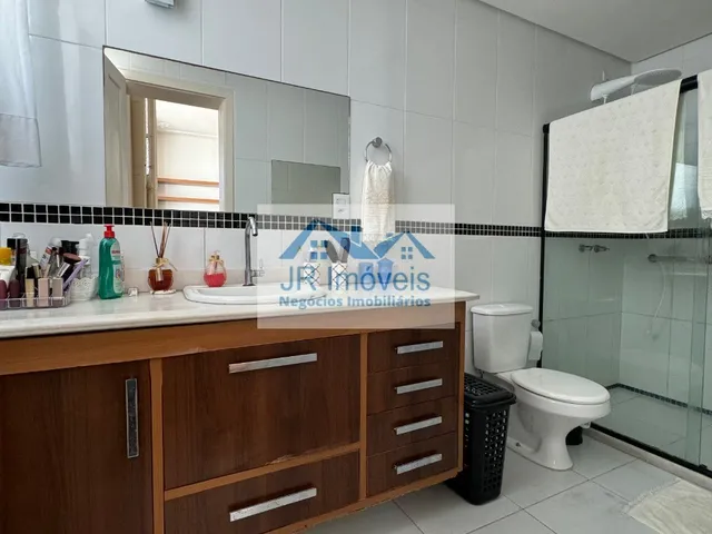 Imagem 7: Casa à Venda com Porteira Fechada composta de 4 Quartos, sendo 3 Suíte e 3 Vagas