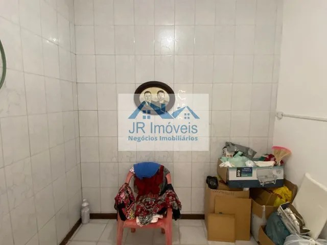 Imagem 10: Casa à Venda com 3 Pavimentos e 7 Quartos no Matatu de Brotas - Salvador - BA