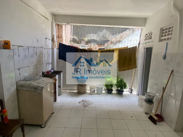 Imagem 15: Casa à Venda com 3 Pavimentos e 7 Quartos no Matatu de Brotas - Salvador - BA