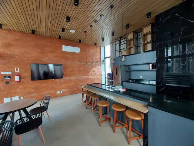 Imagem: APARTAMENTO GRANDE COM 03 VAGAS DE GARAGEM