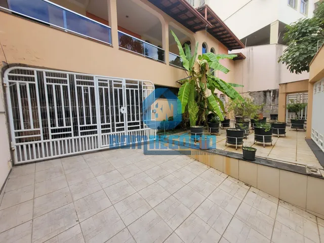 Imagem 1: Casa com 5 QUARTOS a venda - bairro Grã Duquesa Gov. Valadares - MG