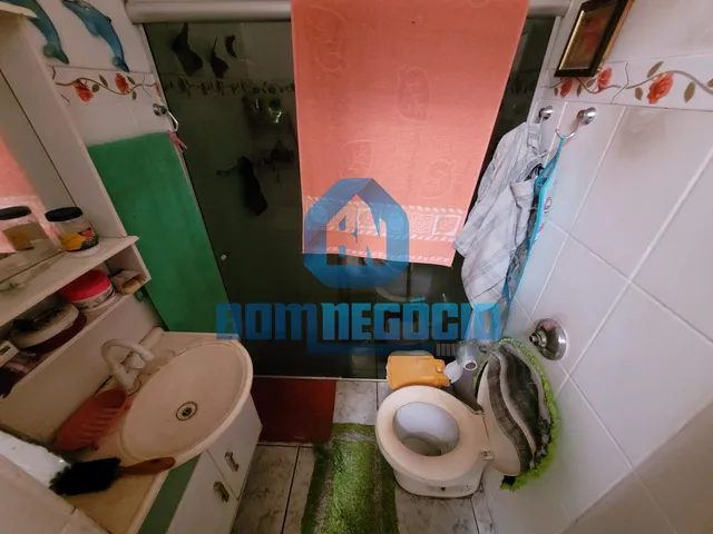 Imagem 9: Casa com 2 dormitórios e ponto comercial, VILA BRETAS, GOVERNADOR VALADARES - MG
