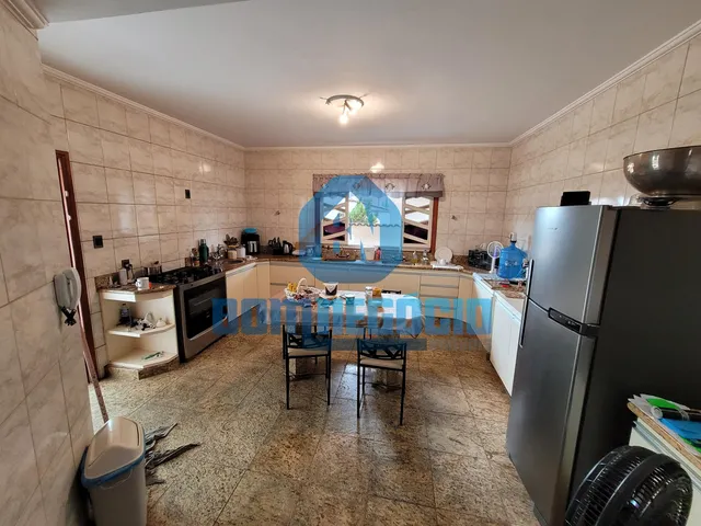 Imagem 11: Imóvel à venda com uma casa e um prédio no VILA MARIANA, GV - MG