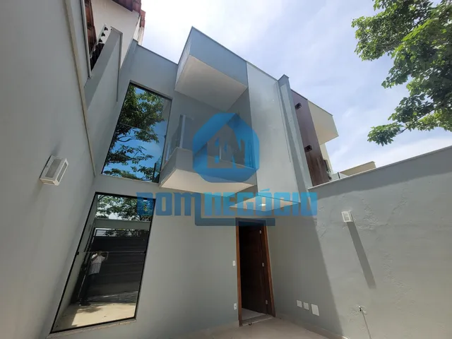 Imagem: Casa com 3 quartos, 3 banheiros e área