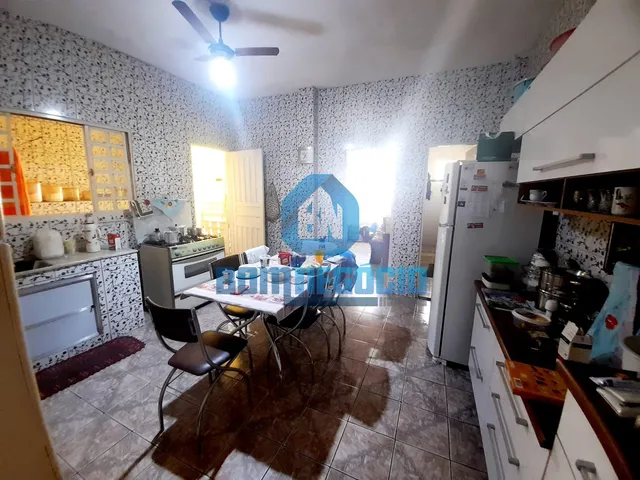 Imagem 2: CASA BAIXA , PARCELAMENTO PRÓPRIO , ÓTIMA LOCALIDADE , TRÊS QUARTOS