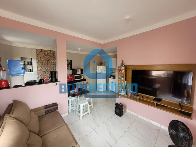 Imagem: Prédio residencial com 4 moradias à venda