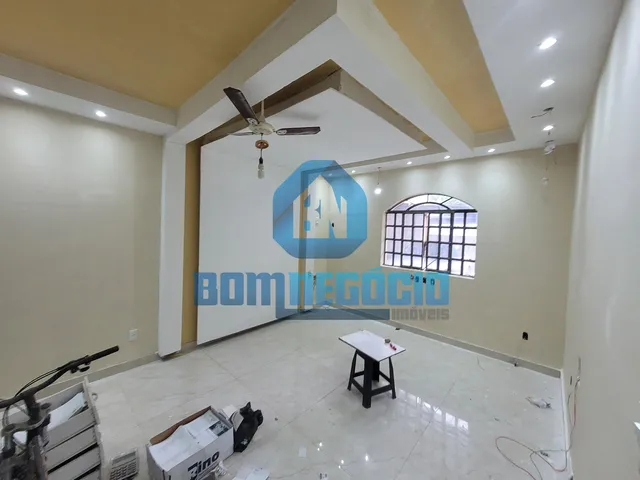 Imagem: Casa em 460 m com 6 dormitórios à venda