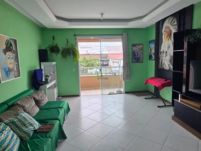 Imagem 4: Apartamento enorme de 3 dormitórios (1 suíte) e sacada com churrasqueira de 110m² no
