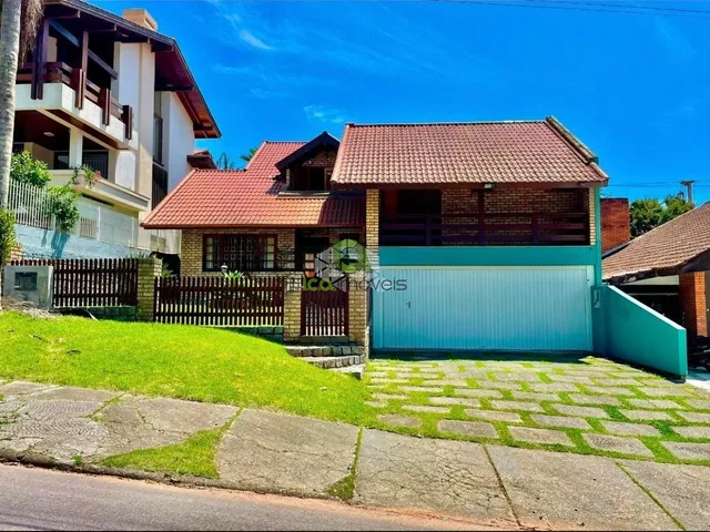 Imagem 2: CASA À VENDA 4 DORMITÓRIOS JOÃO PAULO FLORIANÓPOLIS