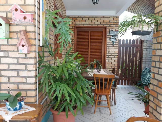 Imagem 8: CASA À VENDA 4 DORMITÓRIOS JOÃO PAULO FLORIANÓPOLIS