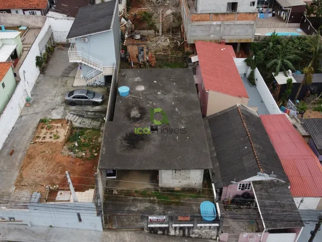 Imagem 2: Casa a venda com Escritura Pública em Barreiros São José e Casa em construção