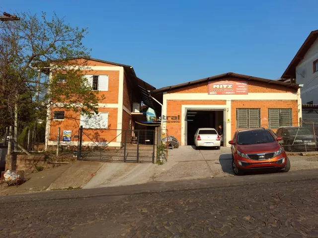 Imagem: Prédio com 3 Dormitorio(s) localizado(a)