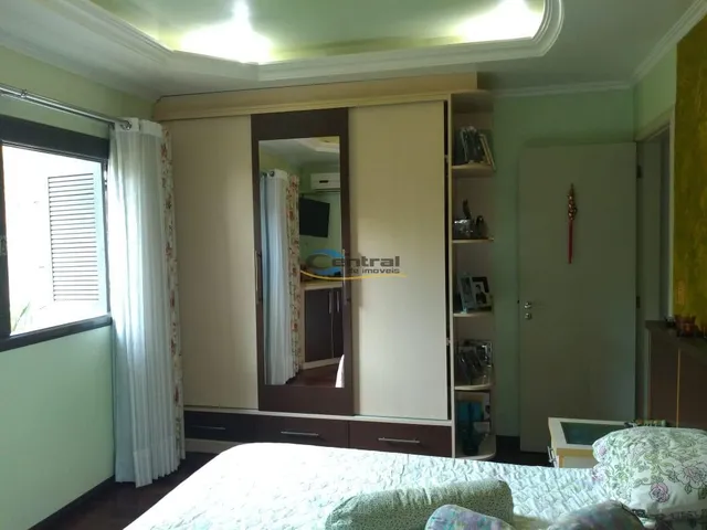Imagem 15: CASA DA ENCOSTA Casa com 3 dormitórios