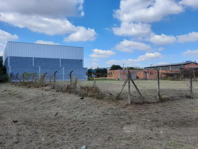 Imagem: Terreno com 2 Dormitorio(s) localizado(a)