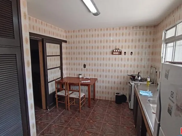 Imagem 6: Casa de alvenaria com 3 dormitórios mais uma suite