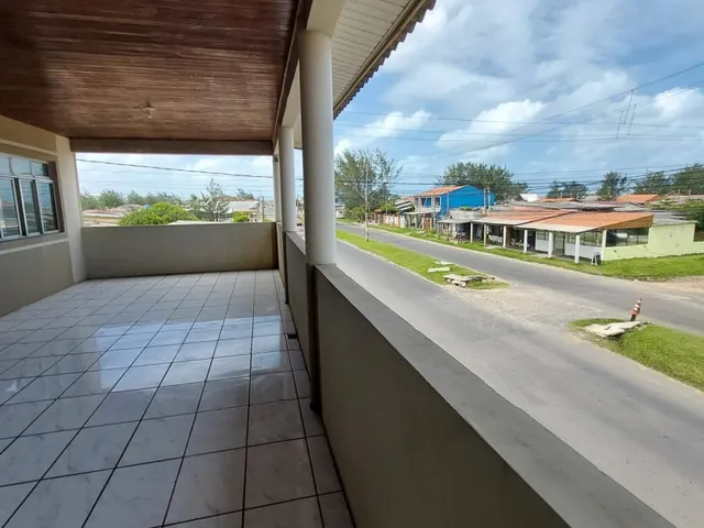 Imagem 13: Prédio comercial com moradia