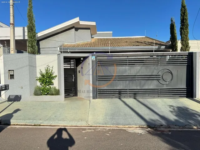Imagem: Casa com Piscina À Venda em José Bonifácio