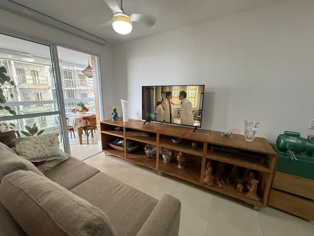 Imagem 2: Apartamento a venda no Centro de Guarapari. Edifício com área de lazer