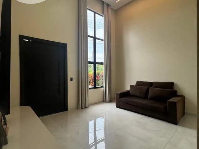 Imagem: A casa em condomínio possui 3 Dormitórios, 3 Suítes, 4
