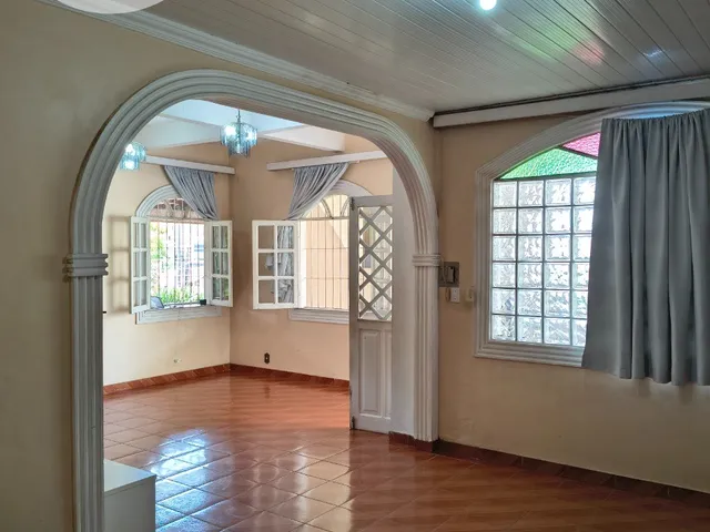 Imagem: CASA RESIDENCIAL em MANAUS - AM, PETRÓPOLIS