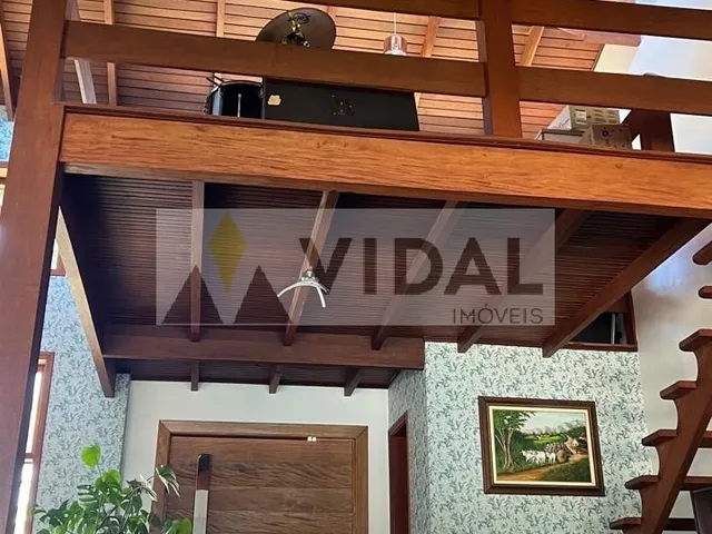 Imagem: CHÁCARA À VENDA COM 3 DORMS E PISCINA