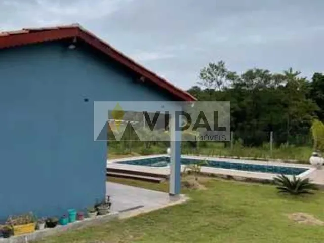 Imagem 2: Chácara com Piscina em Condomínio de Sorocaba