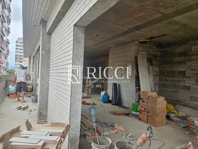 Imagem: Casa sobreposta alta 4 suítes à venda